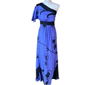 TIBI ladies NWT 100% silk one shoulder dress. Size 4. Zipper on side gor…